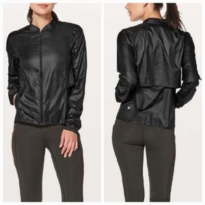 Lululemon Deep Inhale Jacket Windbreaker Run Black
